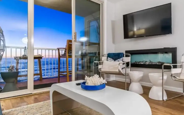 Seaside Serenity With Ocean Views