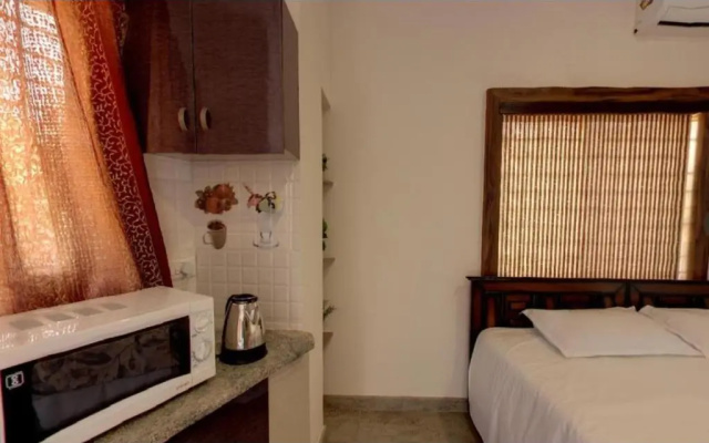 Hotel Garden Residency by WB Inn