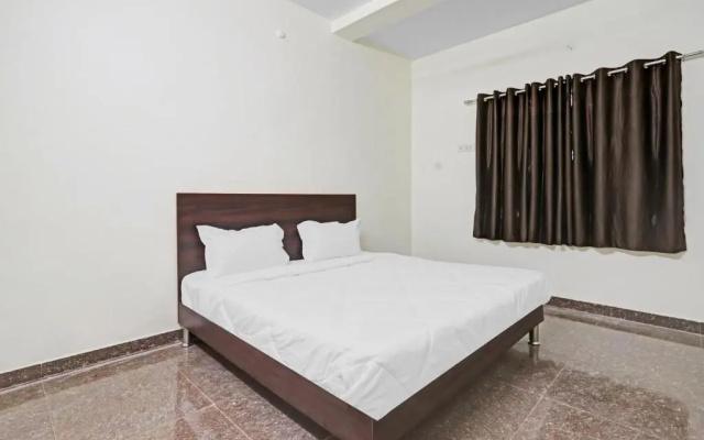 OYO 86300 Hotel B a b