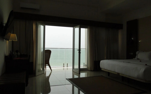 Iris Hotel