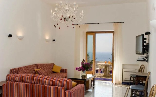 Villa Bijoux - Luxury Villa Sea View