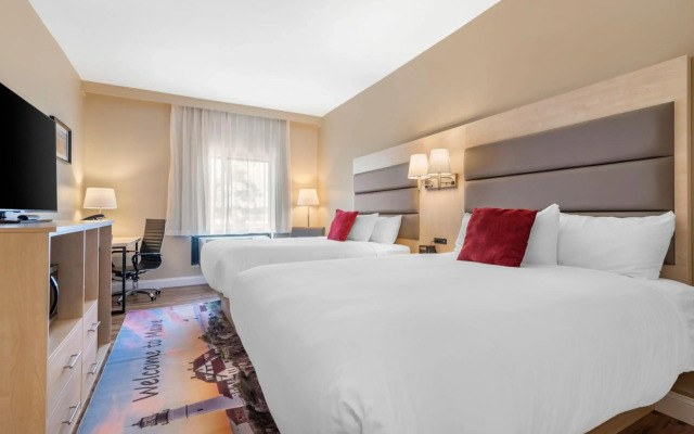 Casco Bay Hotel Portland Airport - Maine Mall, an Ascend Collection Hotel