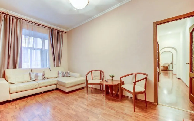 Welcome Home Apartments on Kirochnaya 3