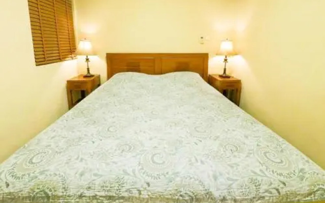 Rhiz Guest House Tebet(Rhiz Guest House Tebet Mitra)