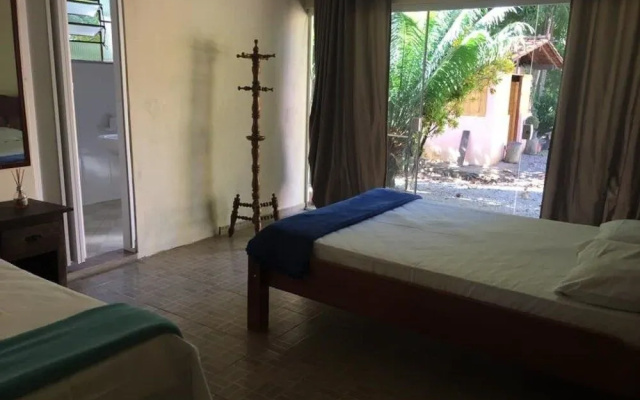 Hostel Cantinho Família Aventura