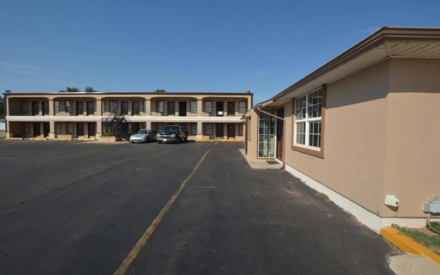 Newcastle Motel