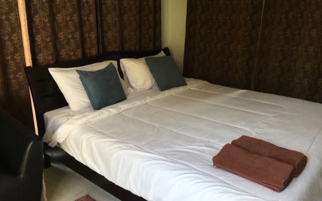 Ban Mayuree Phuket