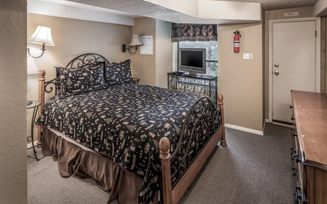 Overlook - Four Bedroom Townhome
