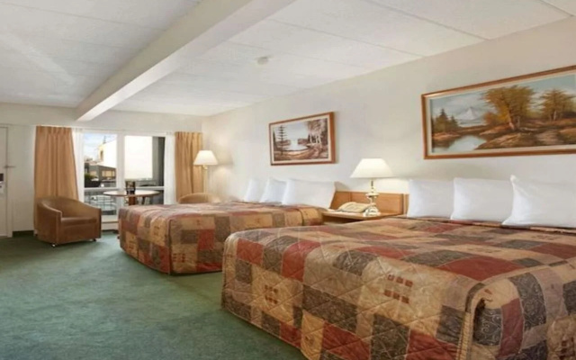 Thriftlodge at the Falls