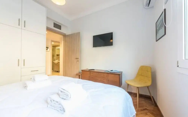 Adelos Central City Apartment Acharnon In Athens