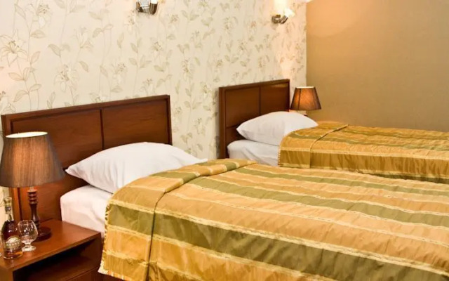 Hotel Laguna