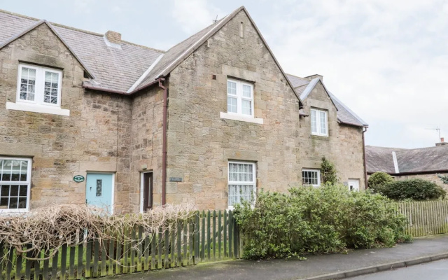 Middle Cottage