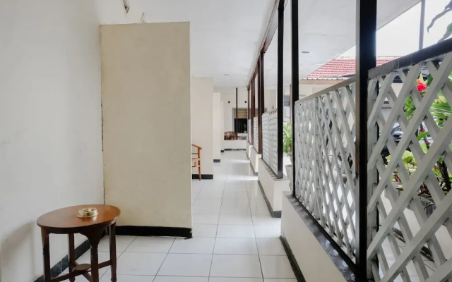 OYO 1036 Hotel Palem 1
