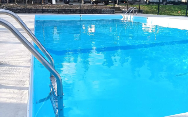 Clearwater Country Inn & RV Park