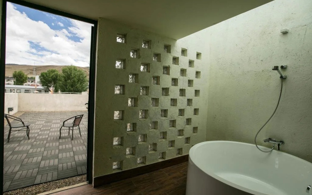 Daocheng Moms Boutique Hostel