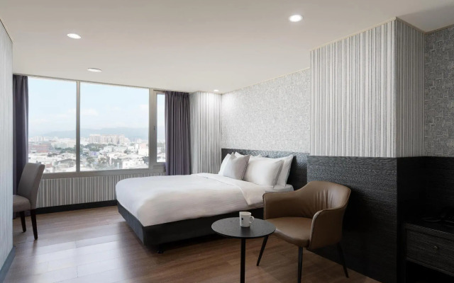 Golden Pacific Hotel- Taichung