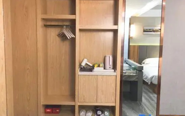 Yujingtan Intercontinental Hotel Baoshan