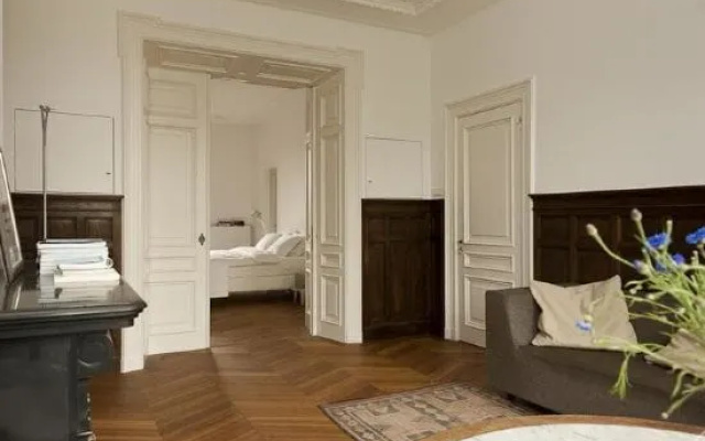 Museum City Centre Apartment