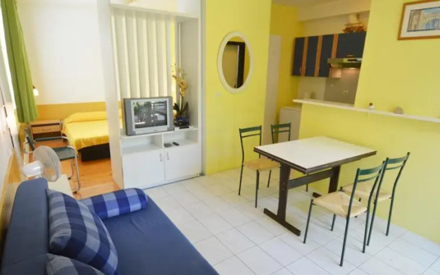Apartmani Delfar