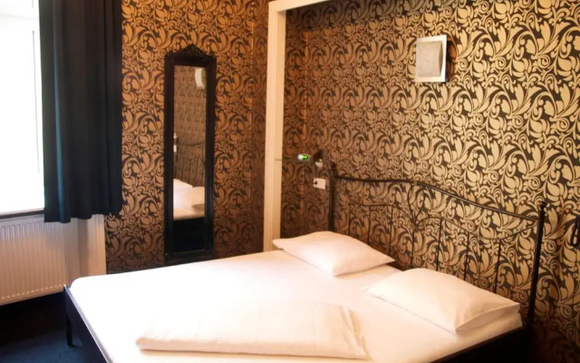 Hotel Goldene Spinne