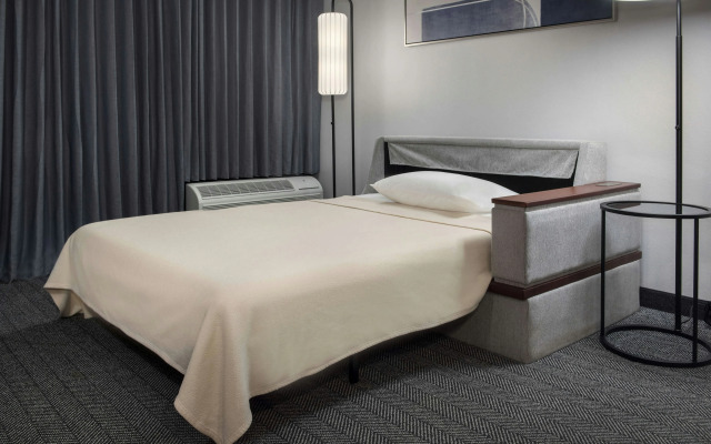 Courtyard by Marriott Norwalk