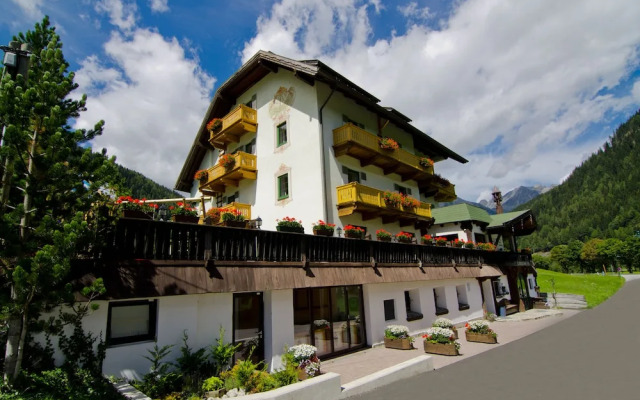 Hotel-Pension Edelweiss