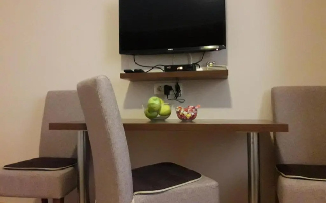 Apartments Ant
