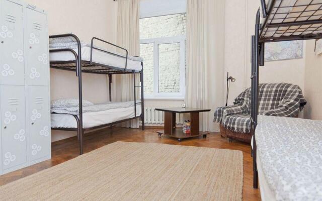 Гостиница Moscow Day Night Hostel в Москве 8 отзывов об отеле, цены и фото номеров - забронировать гостиницу Moscow Day Night Hostel онлайн Москва удобства в номере