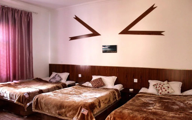 Dali 5060 Hostel