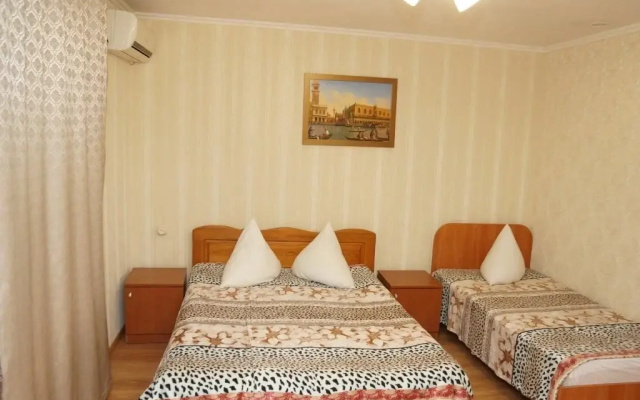 Gvardeets Guest House