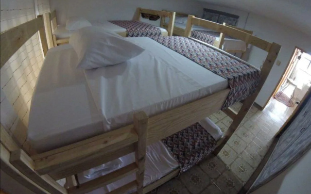 La Otra Mitad Hostel