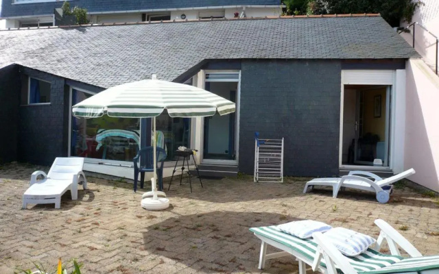 Appartement Le Palais, 2 pièces, 4 personnes - FR-1-418-102