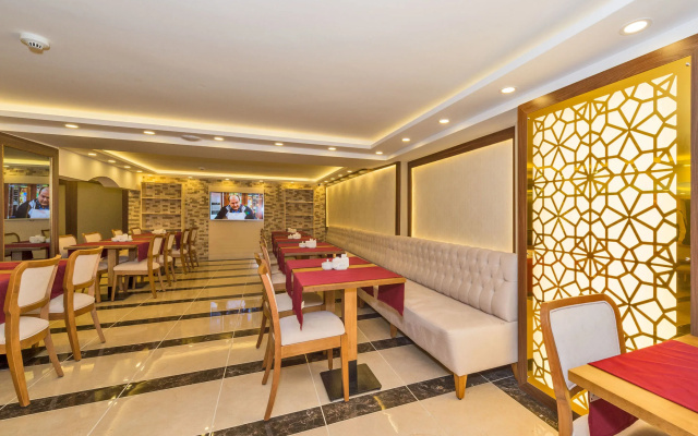 Отель Marmara Place Old City Hotel