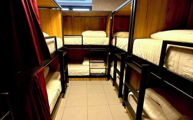 PALOMERAS Coliving & Coworking