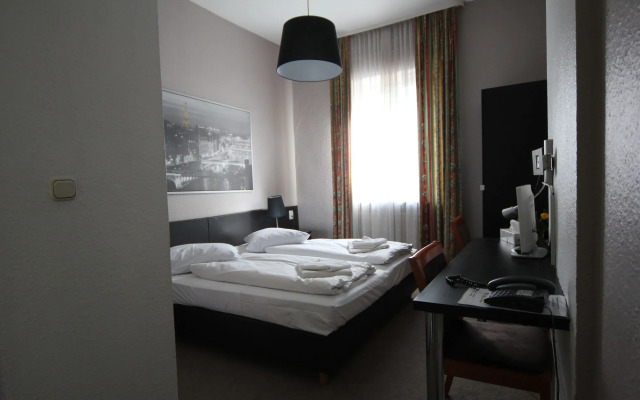 Hotel Carlton