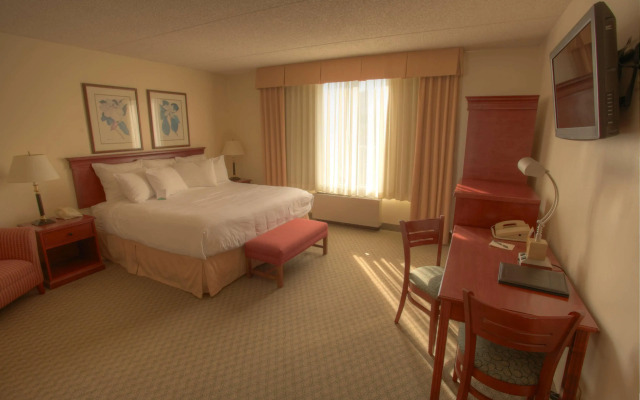 Coast Wenatchee Center Hotel