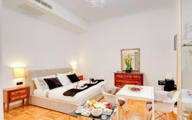 Queen Palace Suites