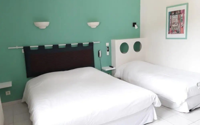 Le Carry Hôtel