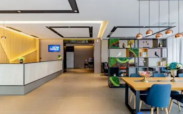 Homeinn Selected Hotel (Hohhot International Exhibition Center Lvdi Tengfei Building)