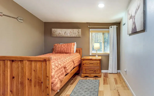 Pinetop-lakeside Cabin, Walk to Woodland Lake Park
