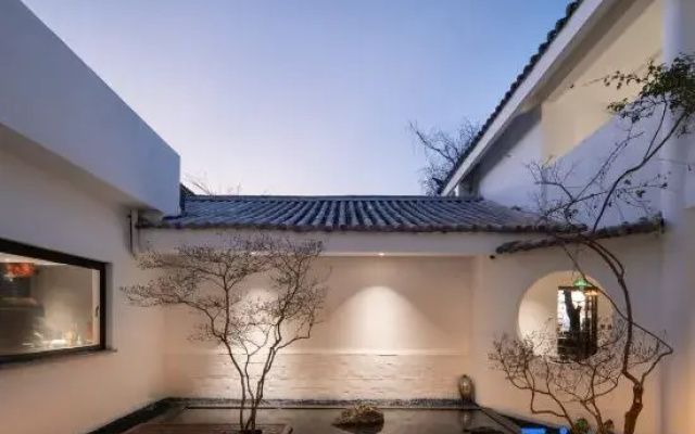 Mitang · Shijing Song's Aesthetic Homestay (Shuhe Old Town)