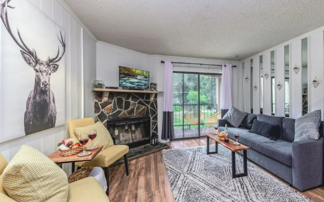 Wildcat Den by Ruidoso Vacation Rentals