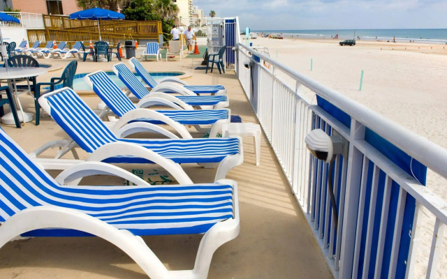 Sea Club IV