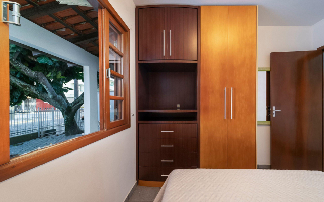 Aluguel Casa 3 Quartos Para 8 Pessoas Bombas/sc
