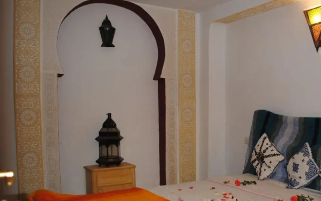 Dar Mounadim