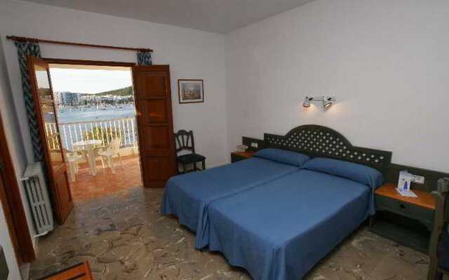Ses Sevines Hotel комната для гостей