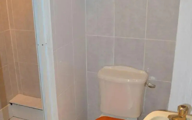Syston Guest House