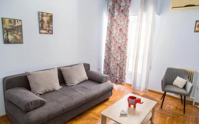 aris apartment