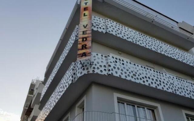 Hotel Vedrá вид на фасад