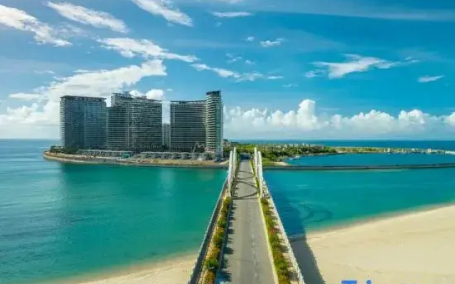 Wanning · Qihai Surfing Scenic Apartment (Sunac Riyue Bay)